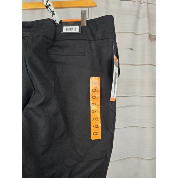 Dalia Slim Leg Lightweight Pull-On Pant Black XXL #V - Picture 6 of 11